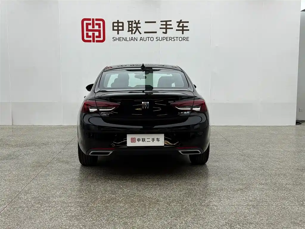 Buick Regal 2025