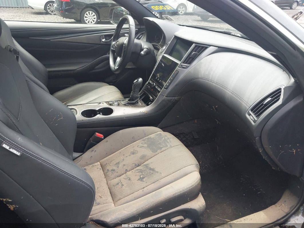 Infiniti Q60 2022