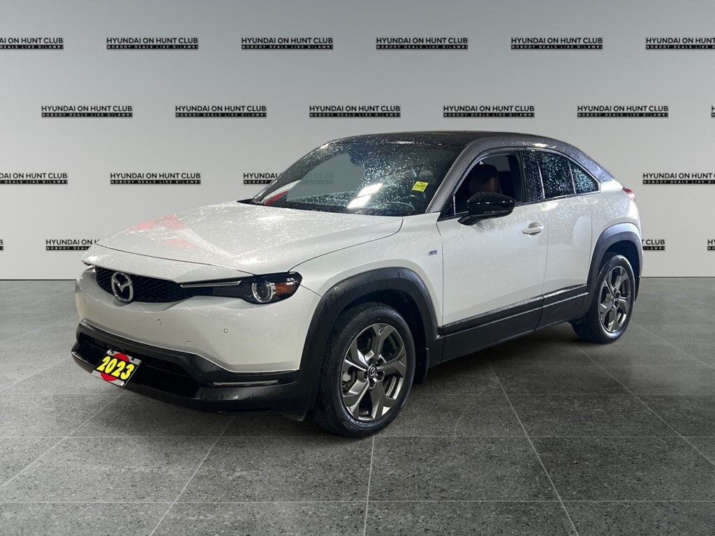 Mazda MX-30 2023