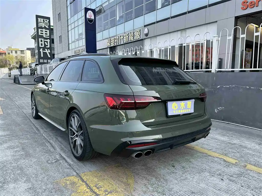 Audi S4 2023