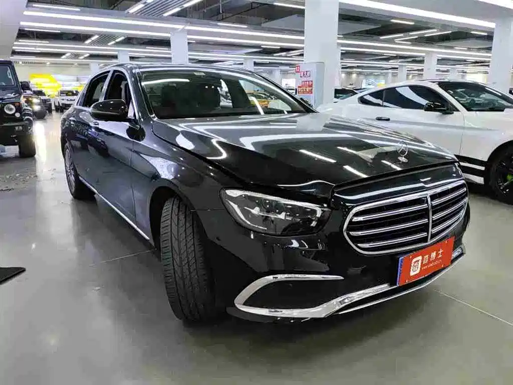 Mercedes-Benz E-Класс 2022