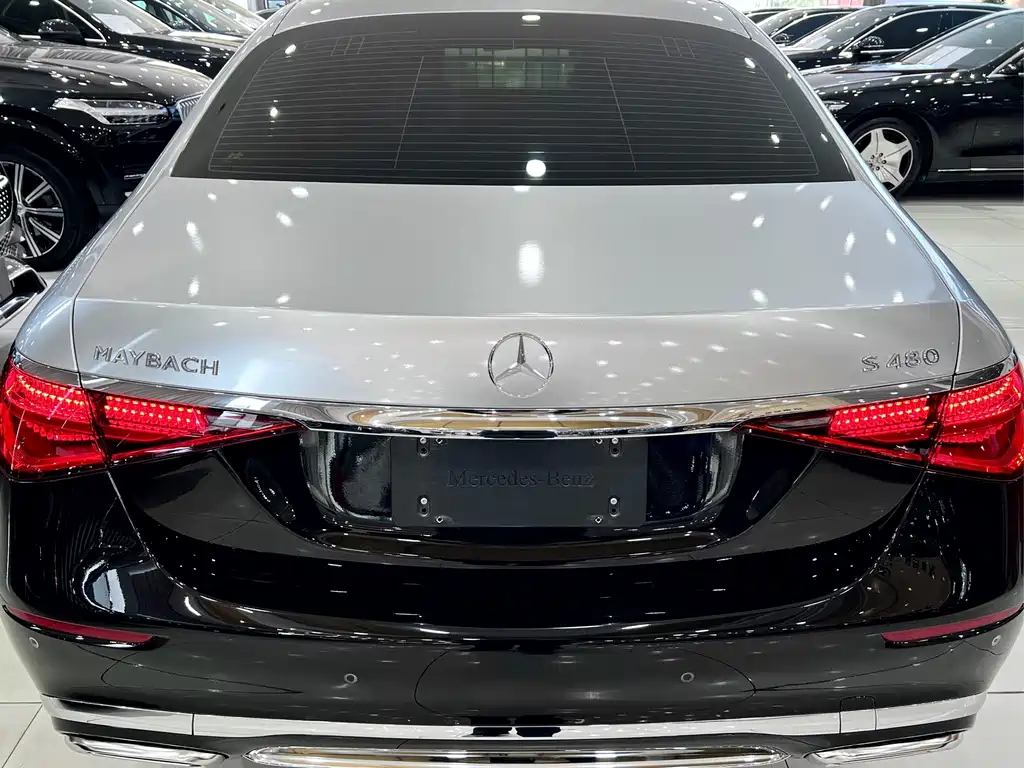 Mercedes-Benz Maybach S-Класс 2023
