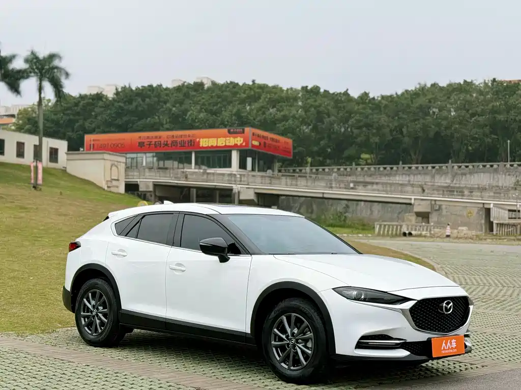 Mazda CX-4 2022