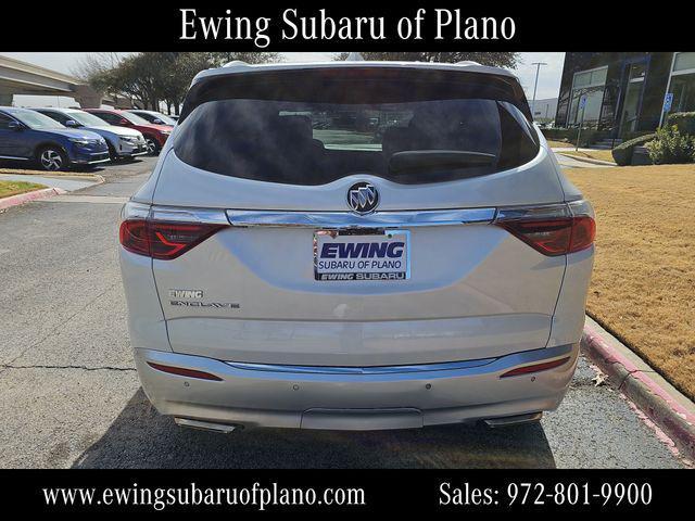 Buick Enclave 2023