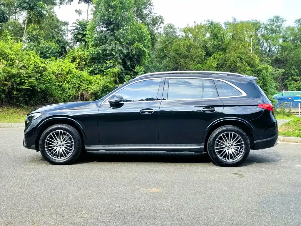 Mercedes-Benz GLC 2024