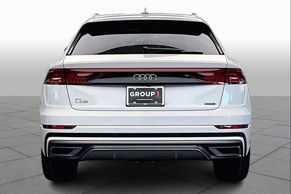 Audi Q8 2023