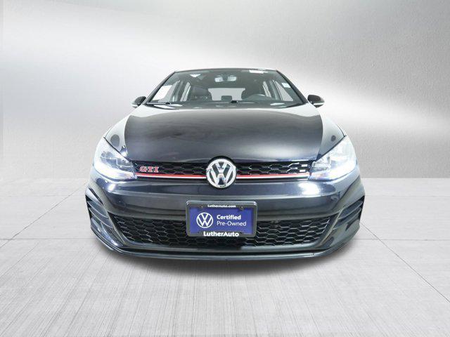 Volkswagen Golf 2021