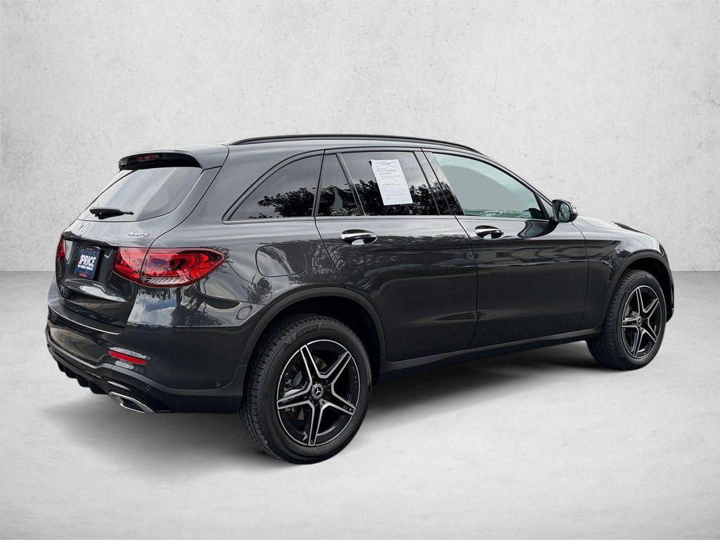 Mercedes-Benz GLC 300 2022