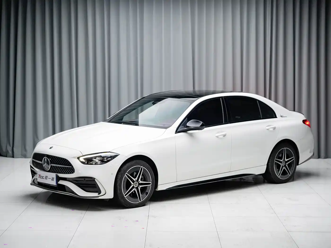 Mercedes-Benz C-Класс 2024