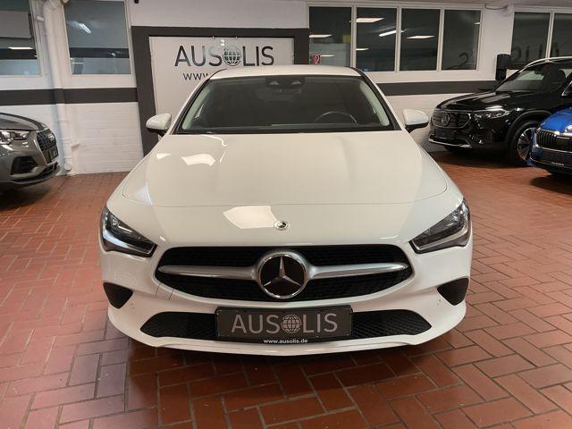 Mercedes-Benz CLA 180 2022