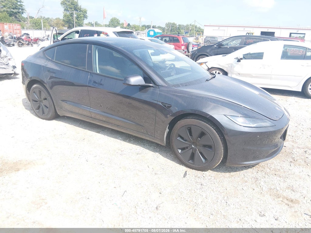 Tesla Model 3 2025