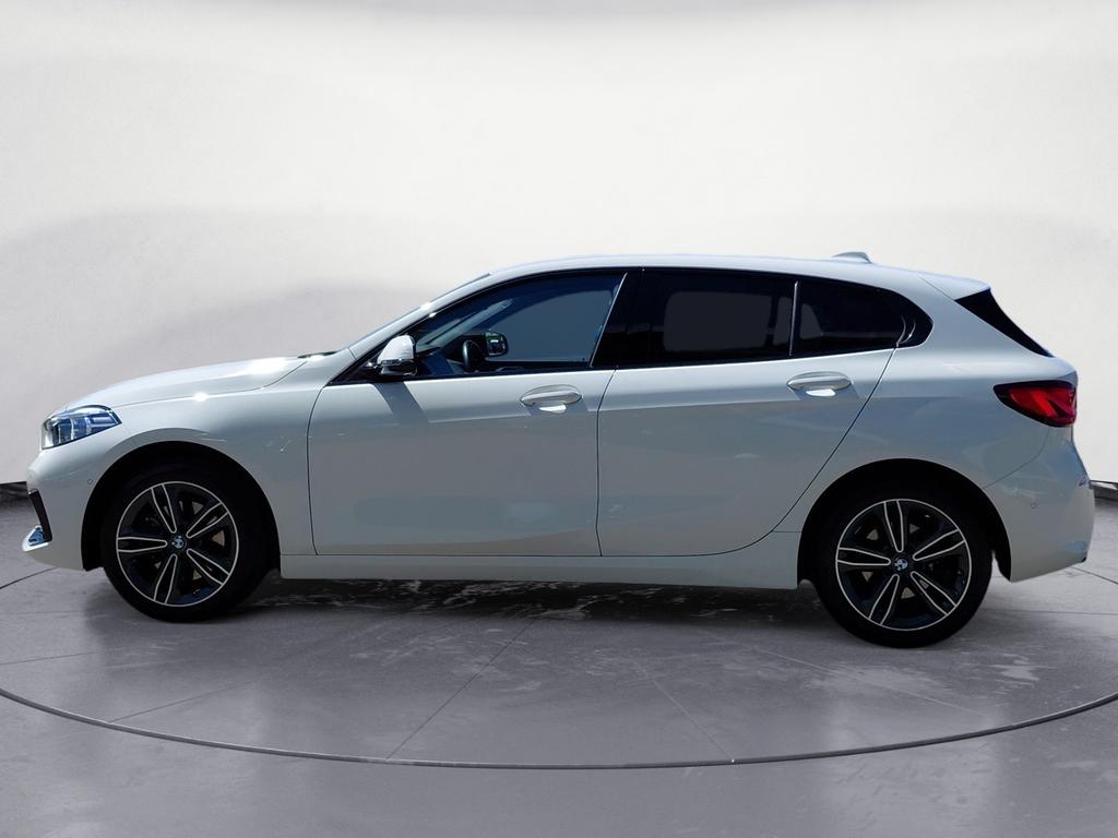 BMW 118 2022
