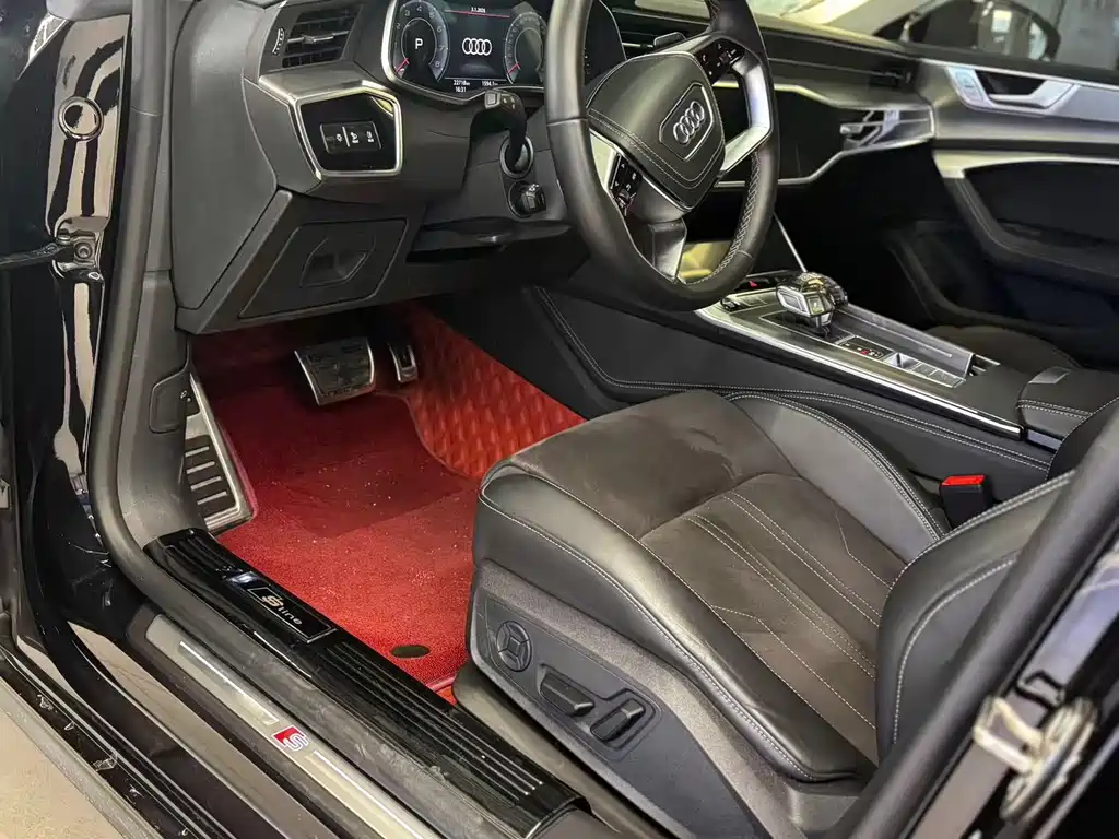 Audi A7 2024