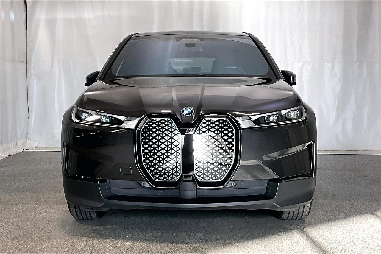 BMW iX 2023