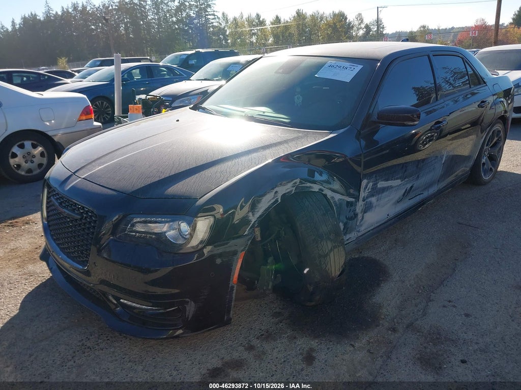 Chrysler 300 2022