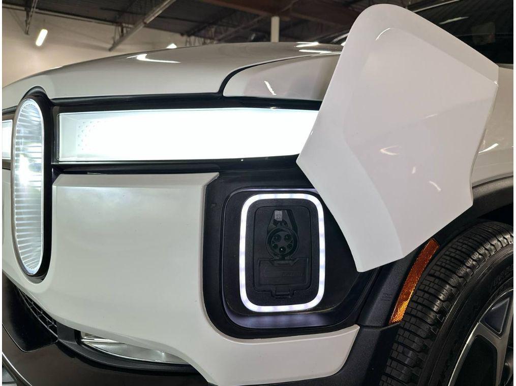 Rivian R1S 2024
