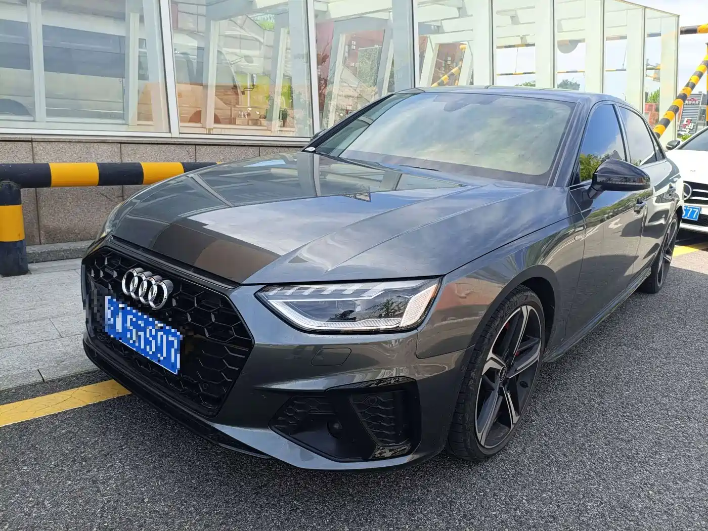 Audi A4 2023