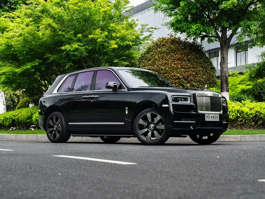 Rolls-Royce Cullinan 2022