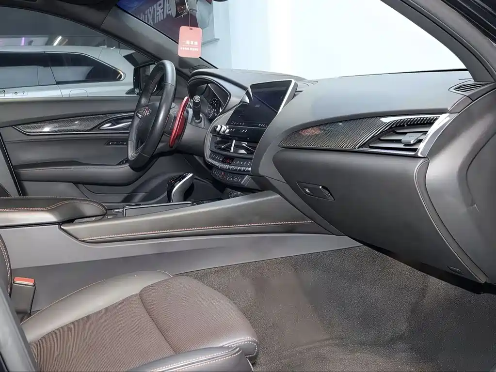 Cadillac CT5 2021