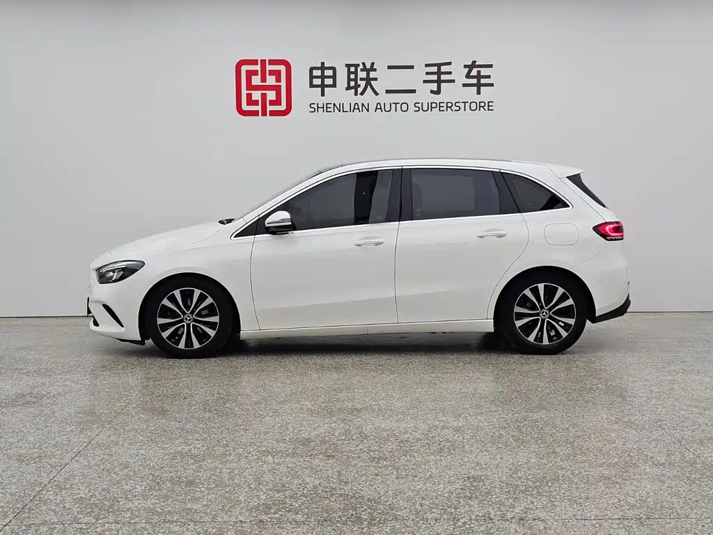 Mercedes-Benz B-Класс 2022