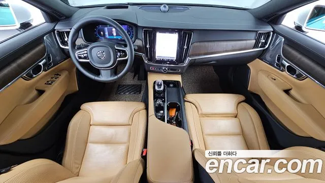 Volvo S90 2022