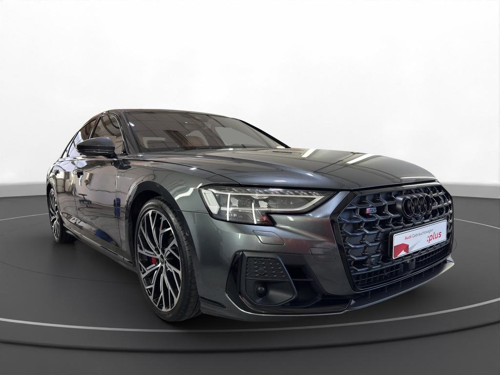 Audi S8 2023