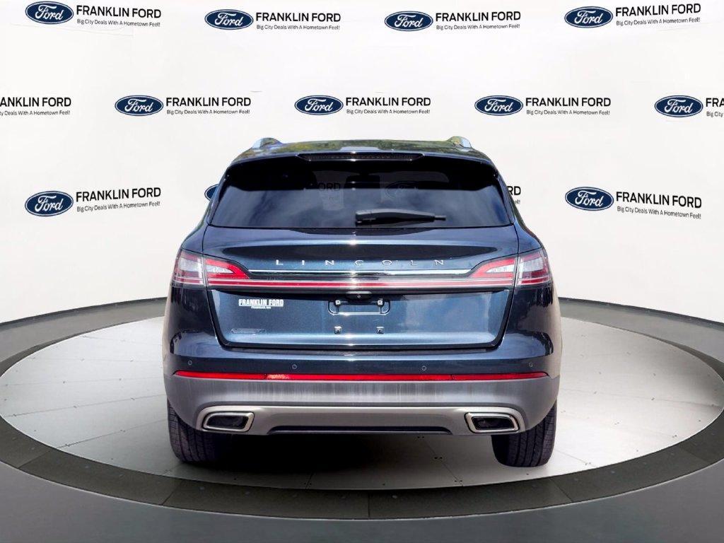 Lincoln Nautilus 2021