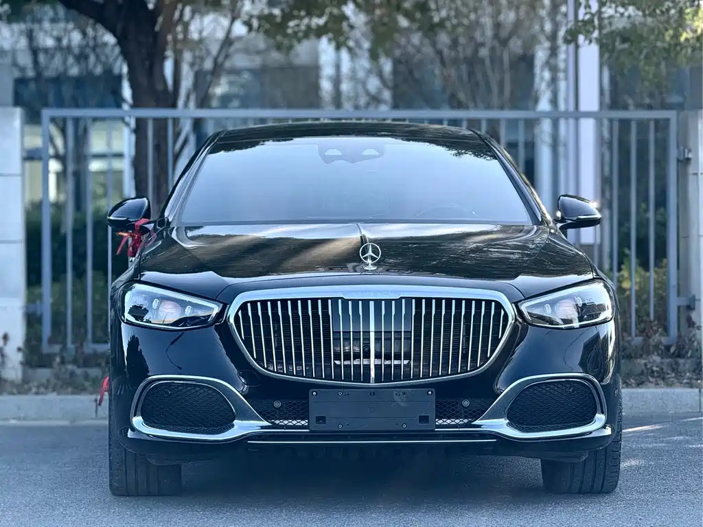 Mercedes-Benz Maybach S-Класс 2023