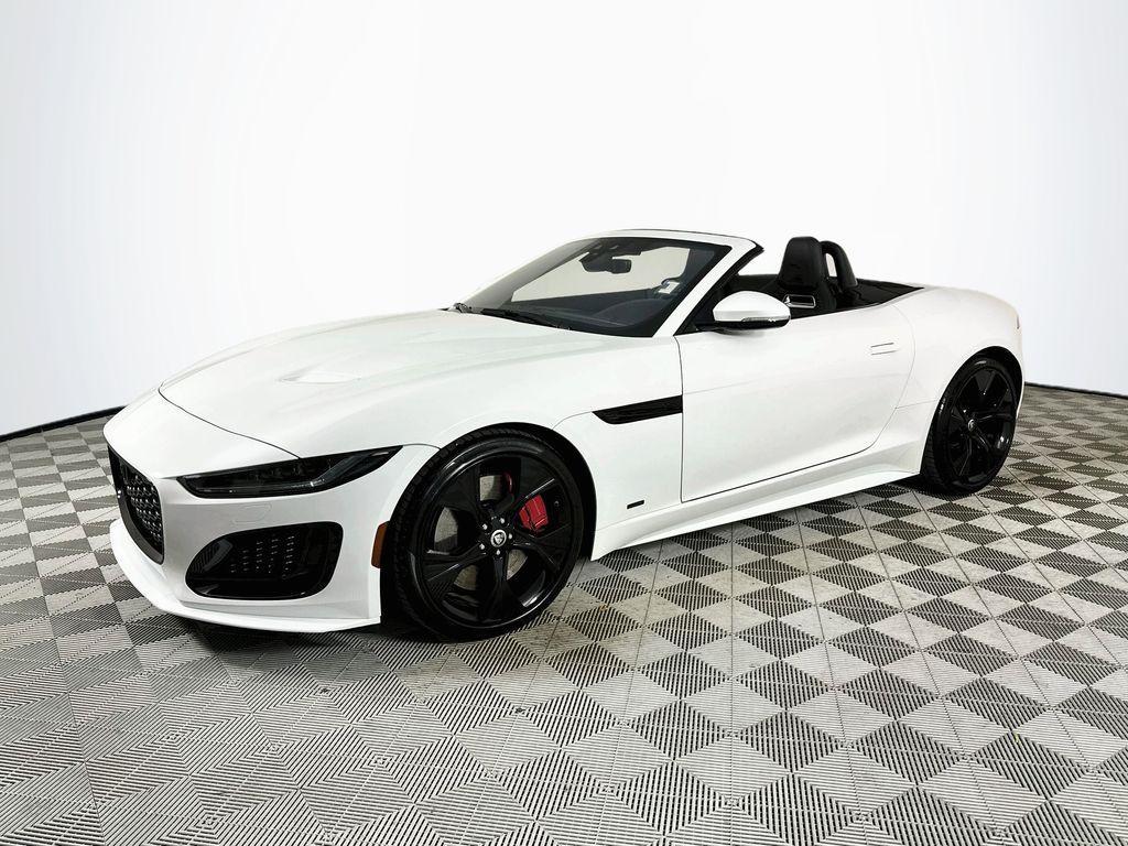 Jaguar F-Type 2024