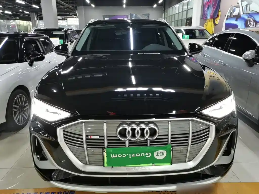 Audi e-tron 2022