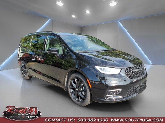 Chrysler Pacifica 2025