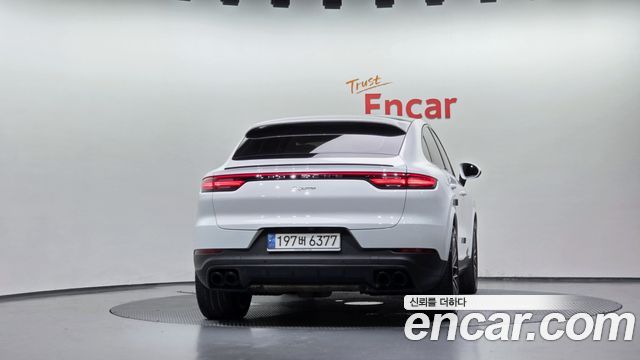 Porsche Cayenne 2023
