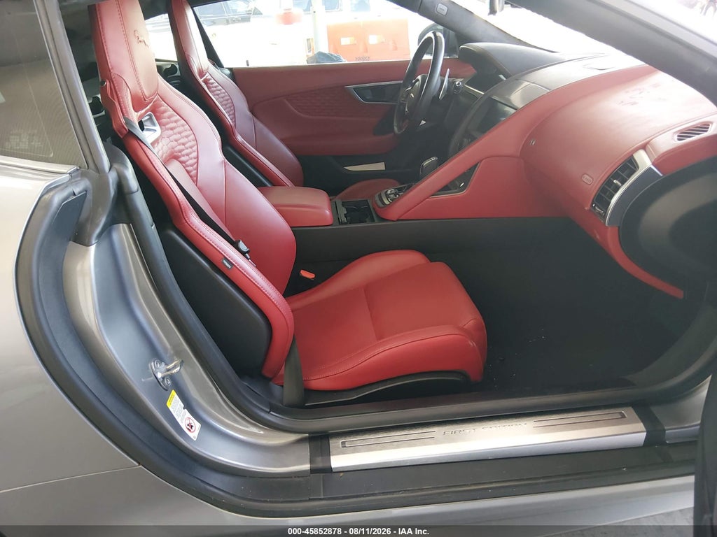Jaguar F-Type 2021