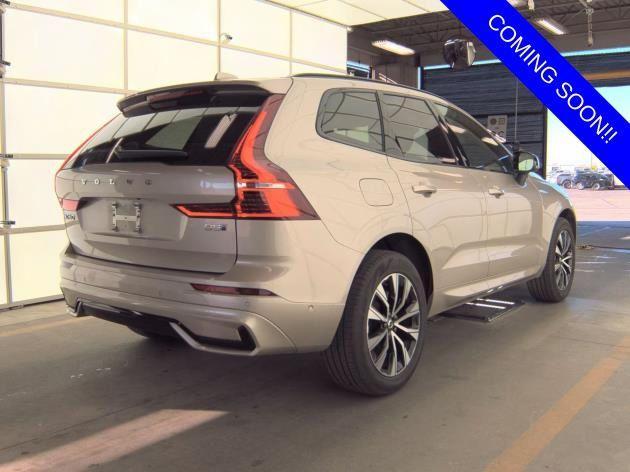 Volvo XC60 2025