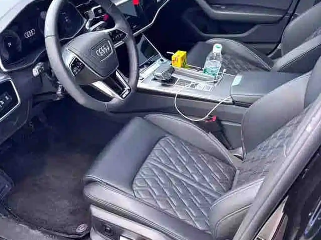 Audi A6 2025