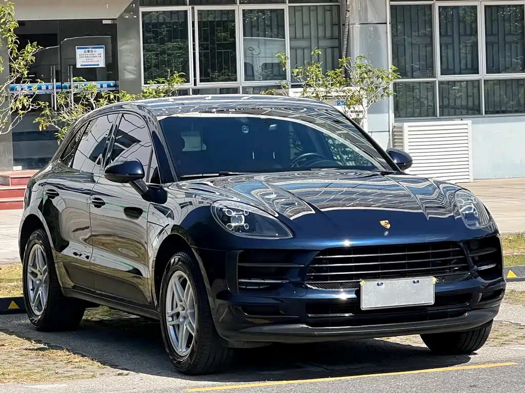 Porsche Macan 2020