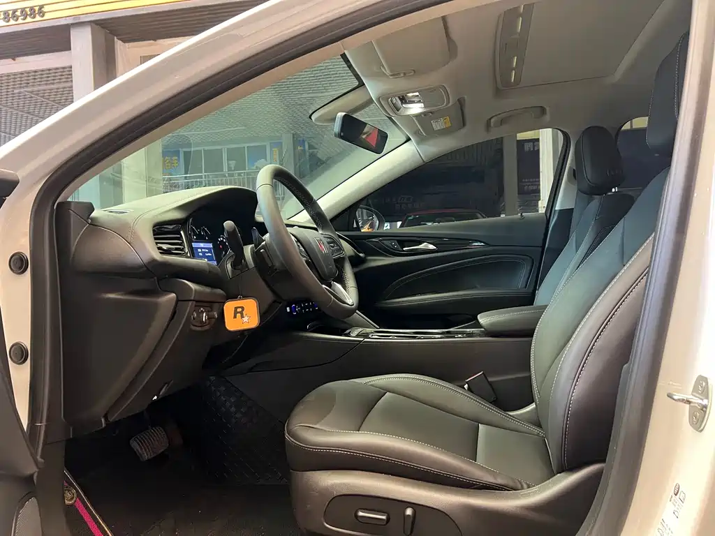 Buick Regal 2024