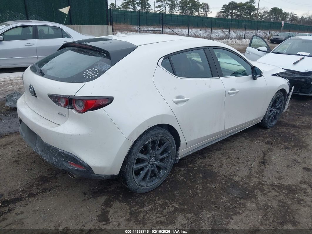 Mazda 3 2022