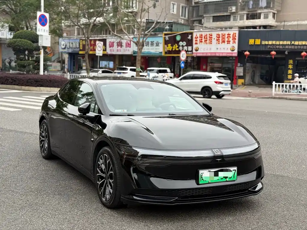 Zeekr 007 2024