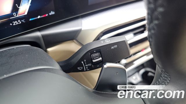 BMW 3 серии 2023