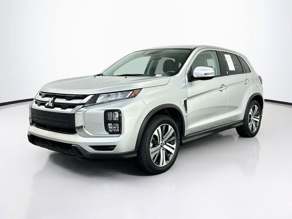 Mitsubishi Outlander Sport 2024
