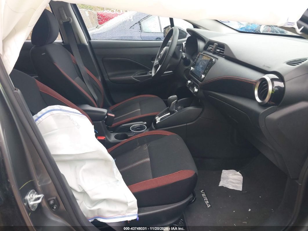 Nissan Versa 2025