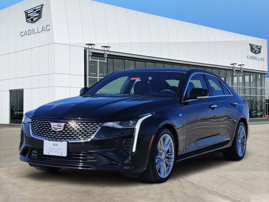 Cadillac CT4 2022