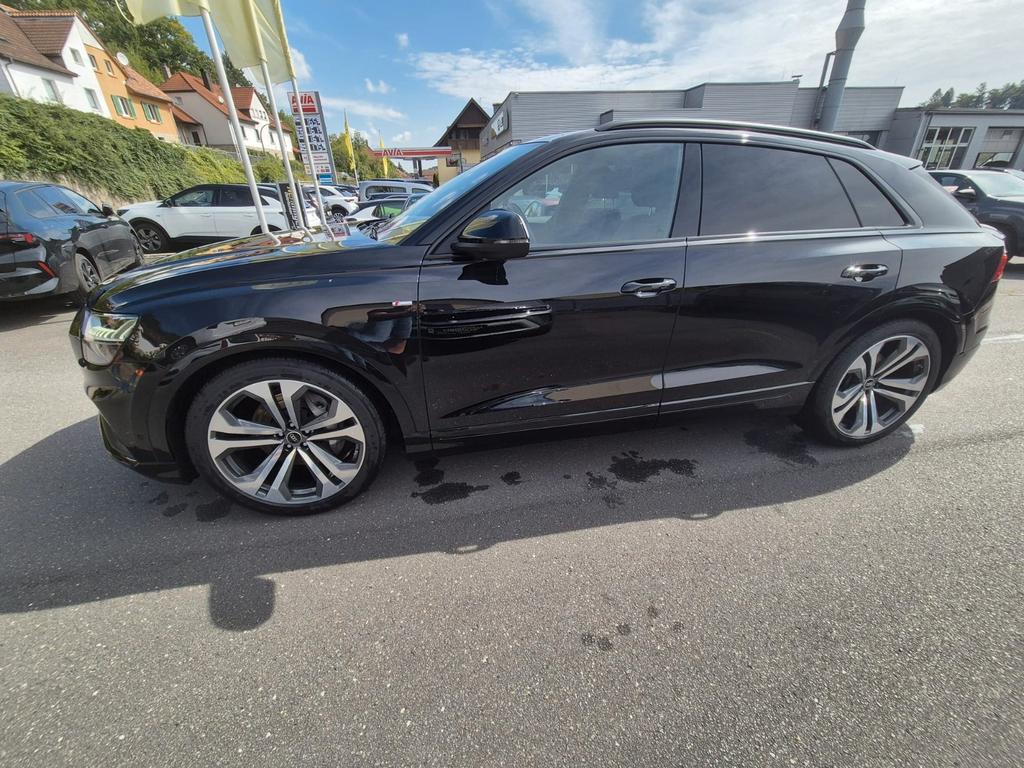 Audi Q8 2022