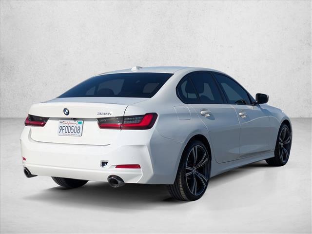 BMW 330 2023