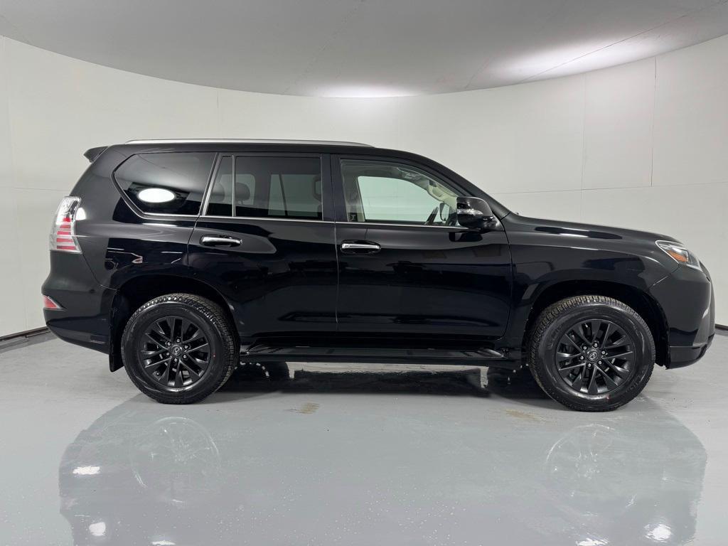 Lexus GX 2023