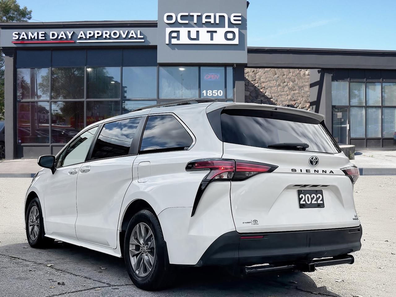 Toyota Sienna 2022