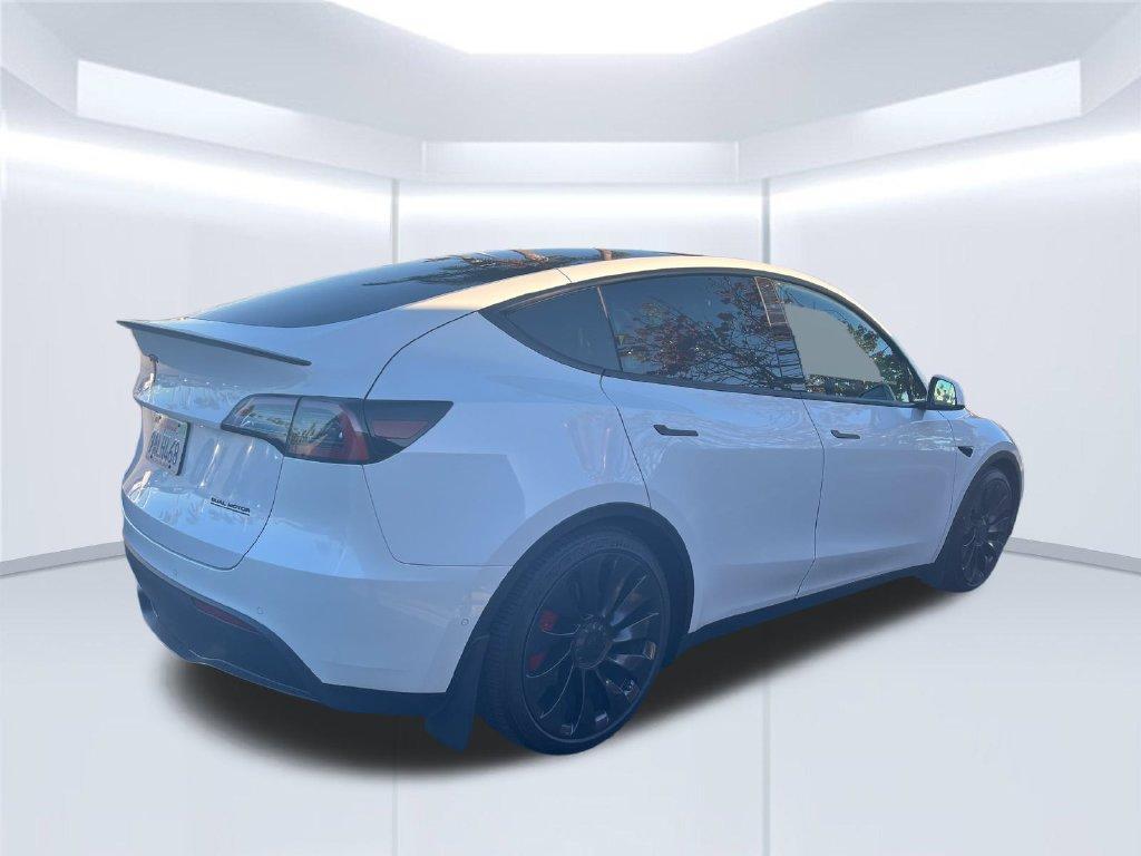 Tesla Model Y 2022