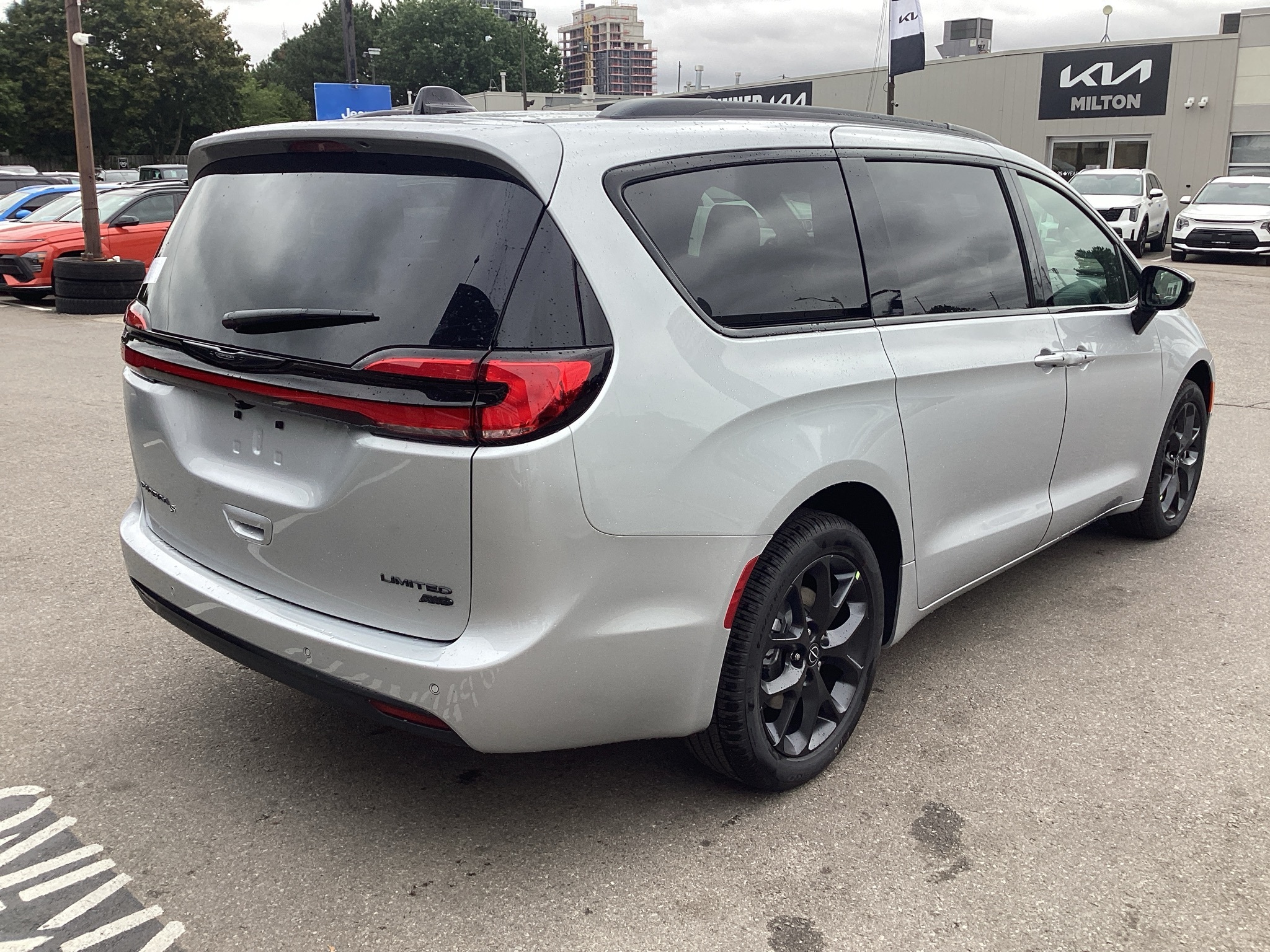 Chrysler Pacifica 2026