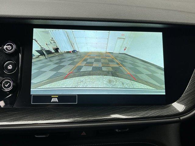 Buick Envision 2023